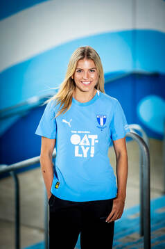Malmö FF presenterar Charlotte Grant som ny spelare