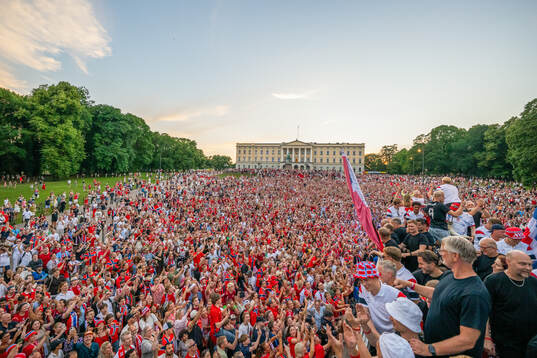 Bläddra bland fler bilder av Football, FIFA World Cup 2026, day 33, Norway Team Reception