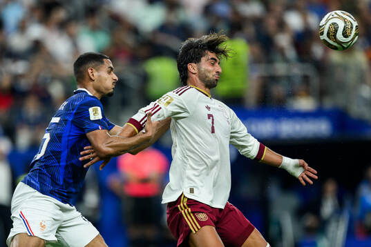 Maghnes Akliouche of France and Ferran Torres of Spain