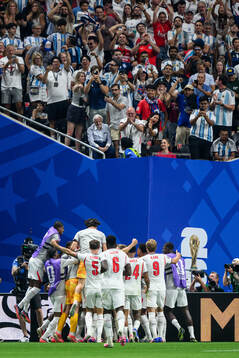 Anthony Gordon of England celebrate witt heammates