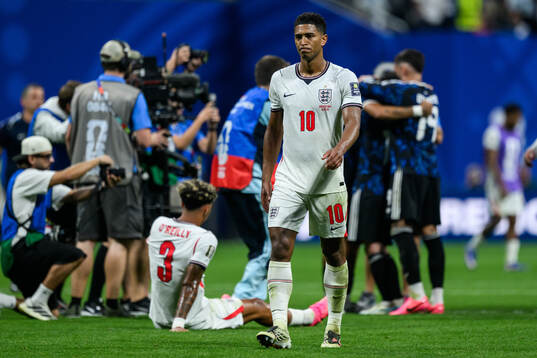 Jude Bellingham of England looks dejected