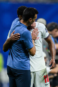 Head coach Lionel Sebastián Scaloni of Argentina and Jude