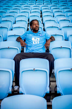 Malmö FF presenterar Warren Kamanzi som ny spelare