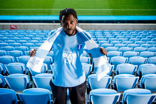 Malmö FF presenterar Warren Kamanzi som ny spelare