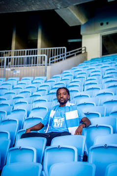 Malmö FF presenterar Warren Kamanzi som ny spelare
