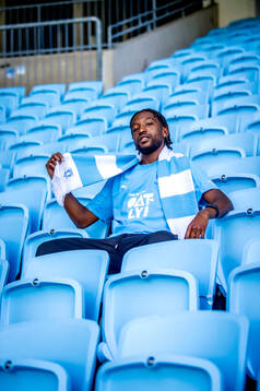 Malmö FF presenterar Warren Kamanzi som ny spelare