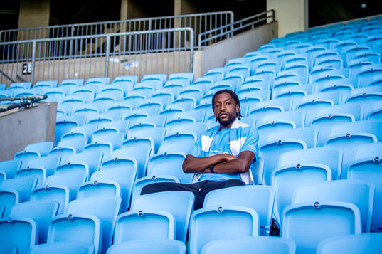 Malmö FF presenterar Warren Kamanzi som ny spelare