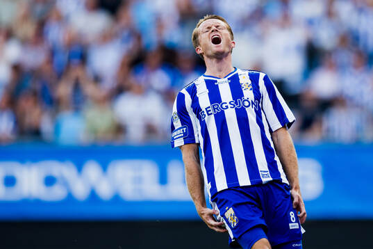 IFK Göteborgs Sam Larsson deppar