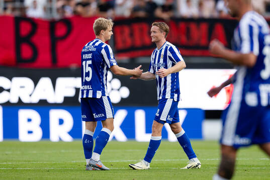 IFK Göteborgs David Kruse och Sam Larsson jublar