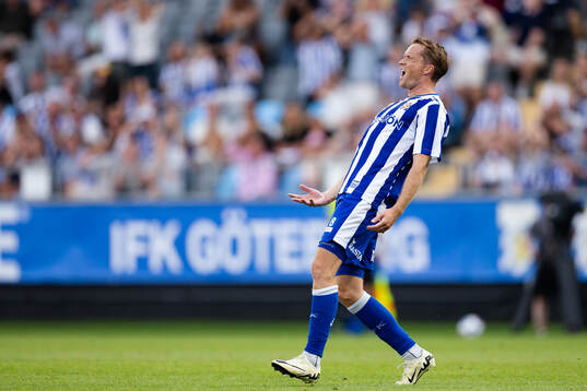 IFK Göteborgs Sam Larsson deppar