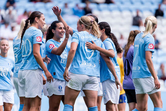 Malmö FFs Hlin Eiriksdottir jublar