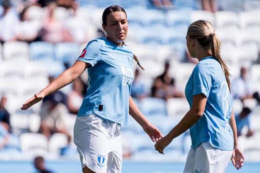 Malmö FFs Alexia Mitkovska jublar