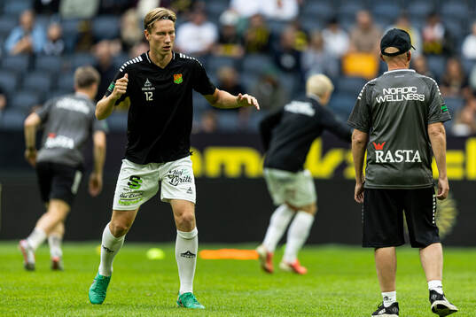 GAIS Robin Frej värmer upp