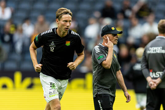 GAIS Robin Frej värmer upp