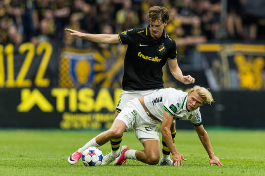 AIKs Fredrik Nissen och GAIS Rasmus Niklasson Petrovic