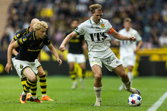 AIKs Victor Goncalves Andersson och GAIS August Wängberg