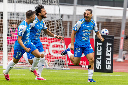 Bläddra bland fler bilder av Fotboll, Superettan, Oddevold - Varberg
