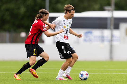 Nordic Uniteds Elias Andersson och Örebros Samuel Wikman