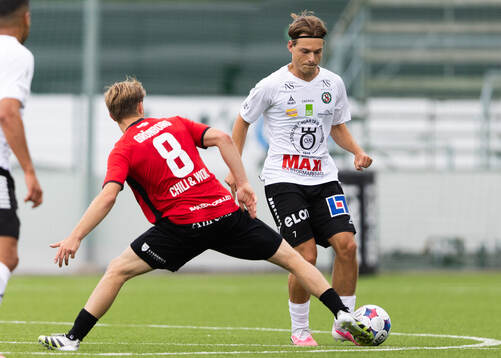 Nordic Uniteds Teo Grönborg och Örebros Samuel Wikman