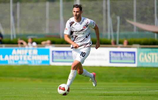 Bläddra bland fler bilder av Fotboll, Träningsmatch, St. Pauli - Gorica