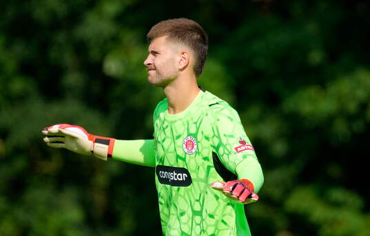 Torwart Ben Voll (St. Pauli)