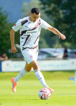 Manolis Saliakas (St. Pauli)