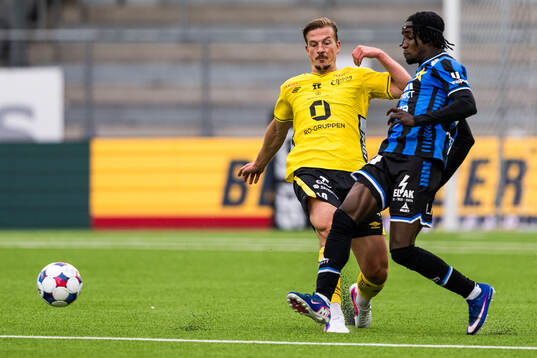 Elfsborgs Simon Olsson och Sirius Odera Samuel Onuchukwu