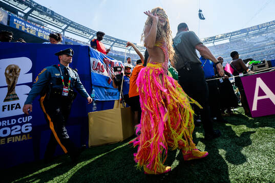 Shakira performs