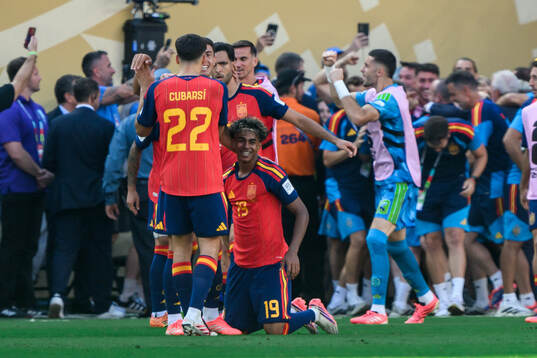 Lamine Yamal of Spain celebrates
