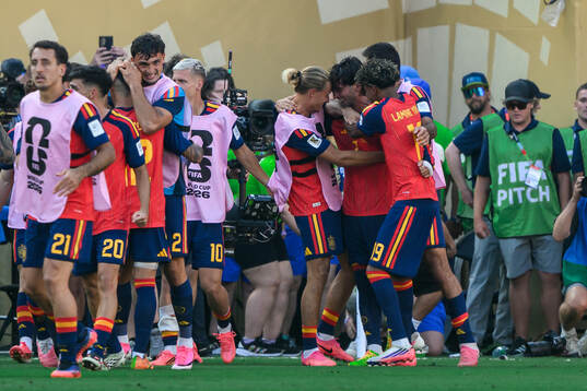 Ferran Torres of Spain celebrates