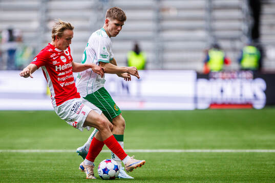 Degerfors Alexander Berisson  och Hammarbys Björn Hedlöf