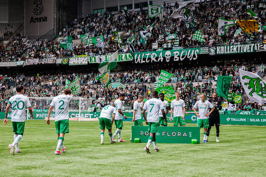 Hammarbys spelare samlas för en lagbild