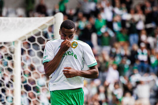 Hammarbys Paulos Abraham jublar