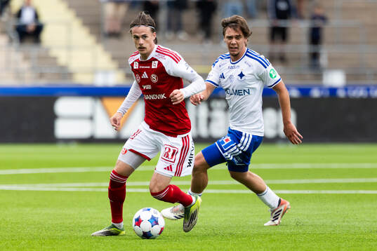 Sandvikens Johan Arvidsson och IFK Norrköpings Viktor