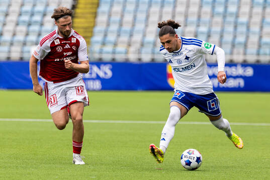 Sandvikens Kasper Harletun och IFK Norrköpings Elias Jemal
