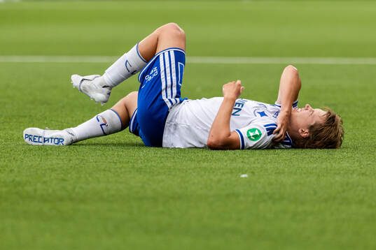 IFK Norrköpings Ture Sandberg har ont