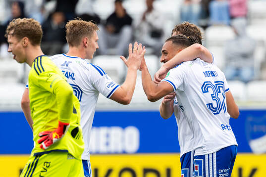 IFK Norrköpings Moutaz Neffati jublar