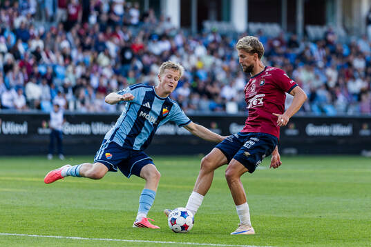 Djurgårdens Bo Hegland och Örgrytes William Hofvander