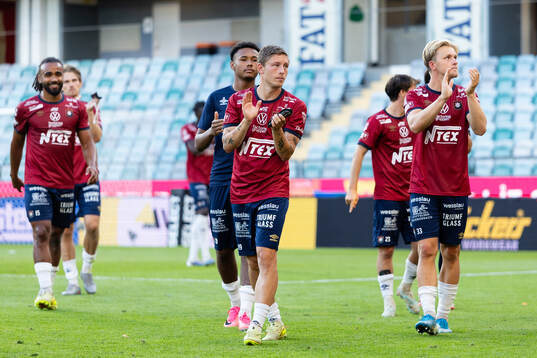 Örgrytes Anton Andreasson och Sebastian Lagerlund tackar