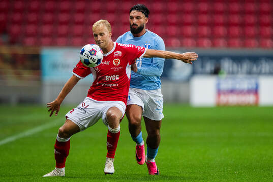 Kalmars Victor Larsson och Malmö FFs Sead Haksabanovic