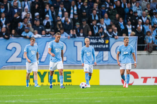 Malmö FFs Erik Botheim deppar