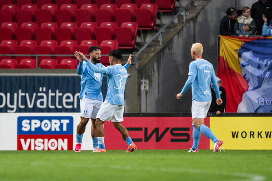 Malmö FFs Adrian Skogmar, Sead Haksabanovic och Otto