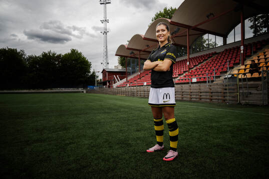 s nyförvärv Loreta Kullashi
