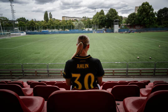 s nyförvärv Fanny Ahlin