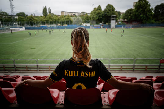 s nyförvärv Loreta Kullashi