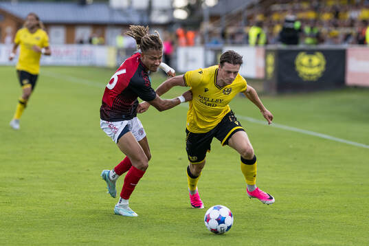 Julliani Eersteling of Lincoln Red Imps and Elliot Stroud