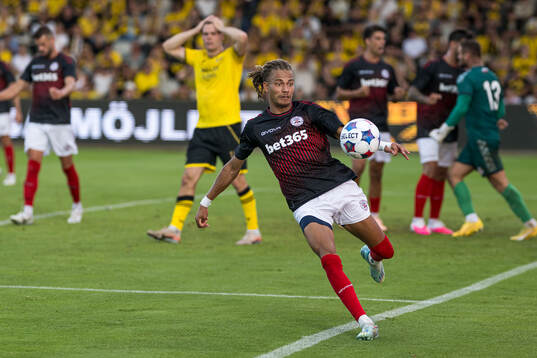 Julliani Eersteling of Lincoln Red Imps