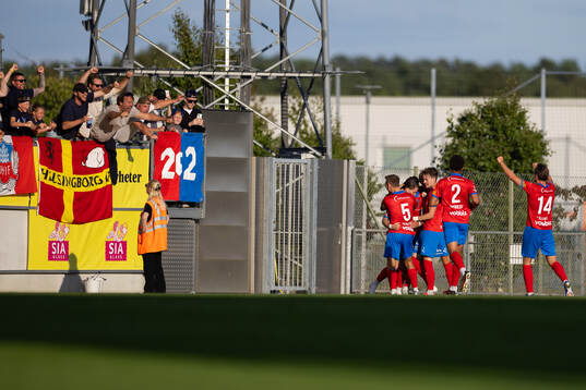 Helsingborgs Timothe Rupil jublar