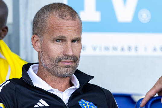 Falkenbergs tränare Christoffer Andersson