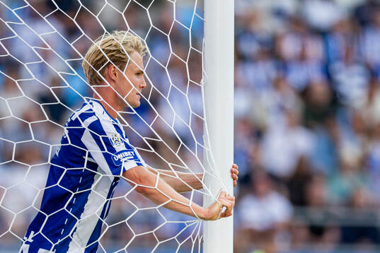 Max Fenger of IFK Göteborg looks dejected
